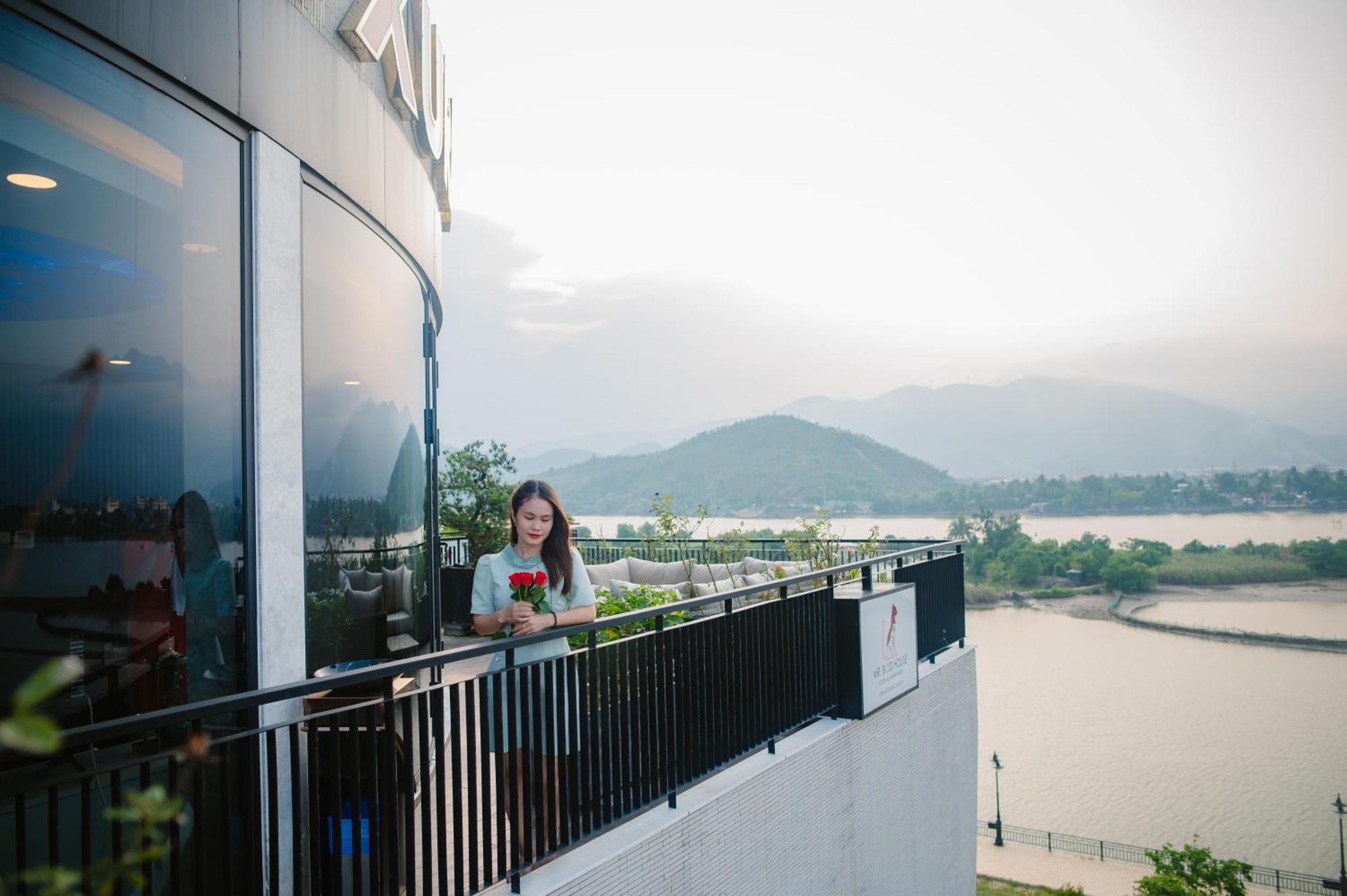 Cami Riverside Resort ダナン市 エクステリア 写真