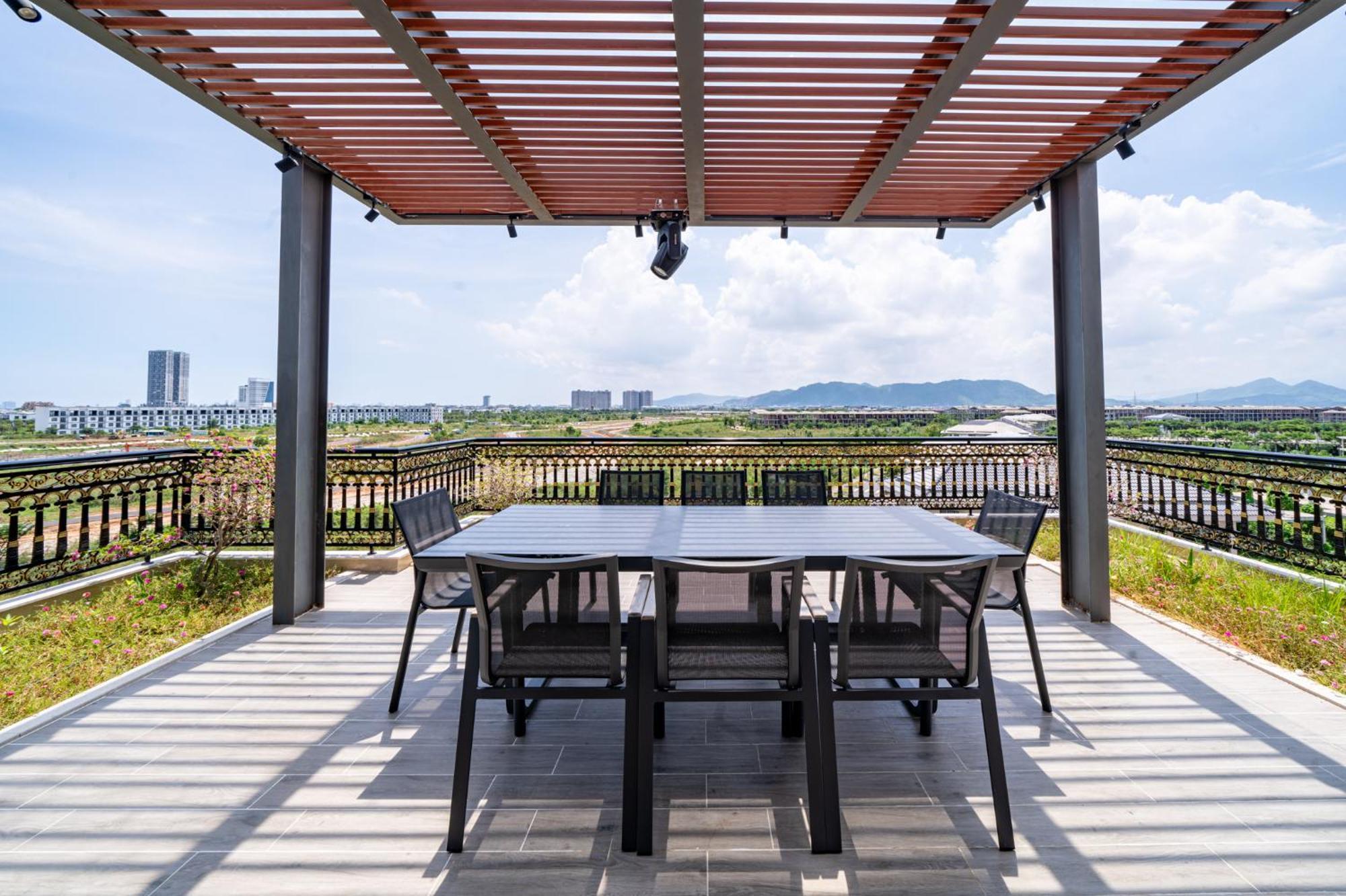 Cami Riverside Resort ダナン市 エクステリア 写真
