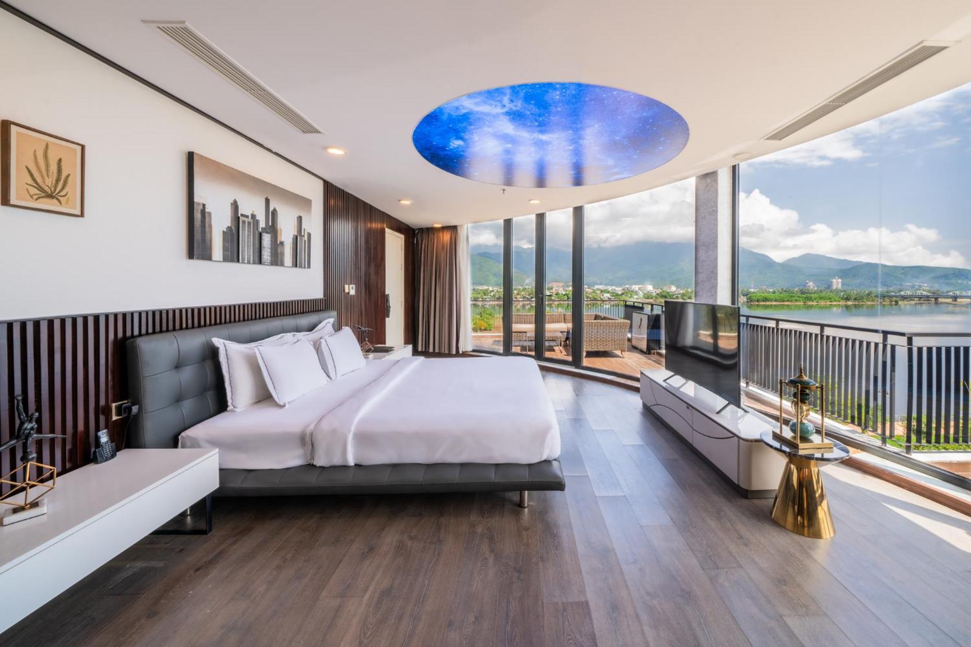 Cami Riverside Resort ダナン市 エクステリア 写真