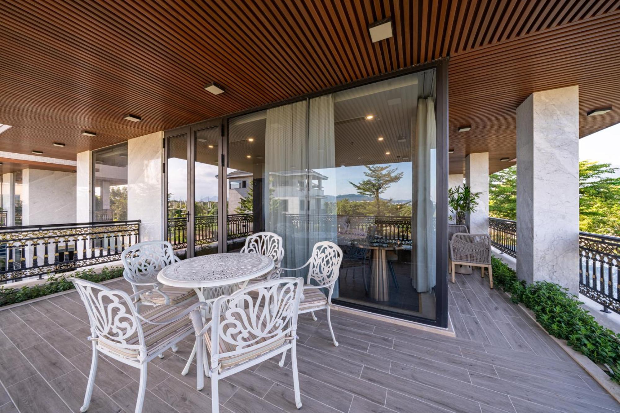Cami Riverside Resort ダナン市 エクステリア 写真