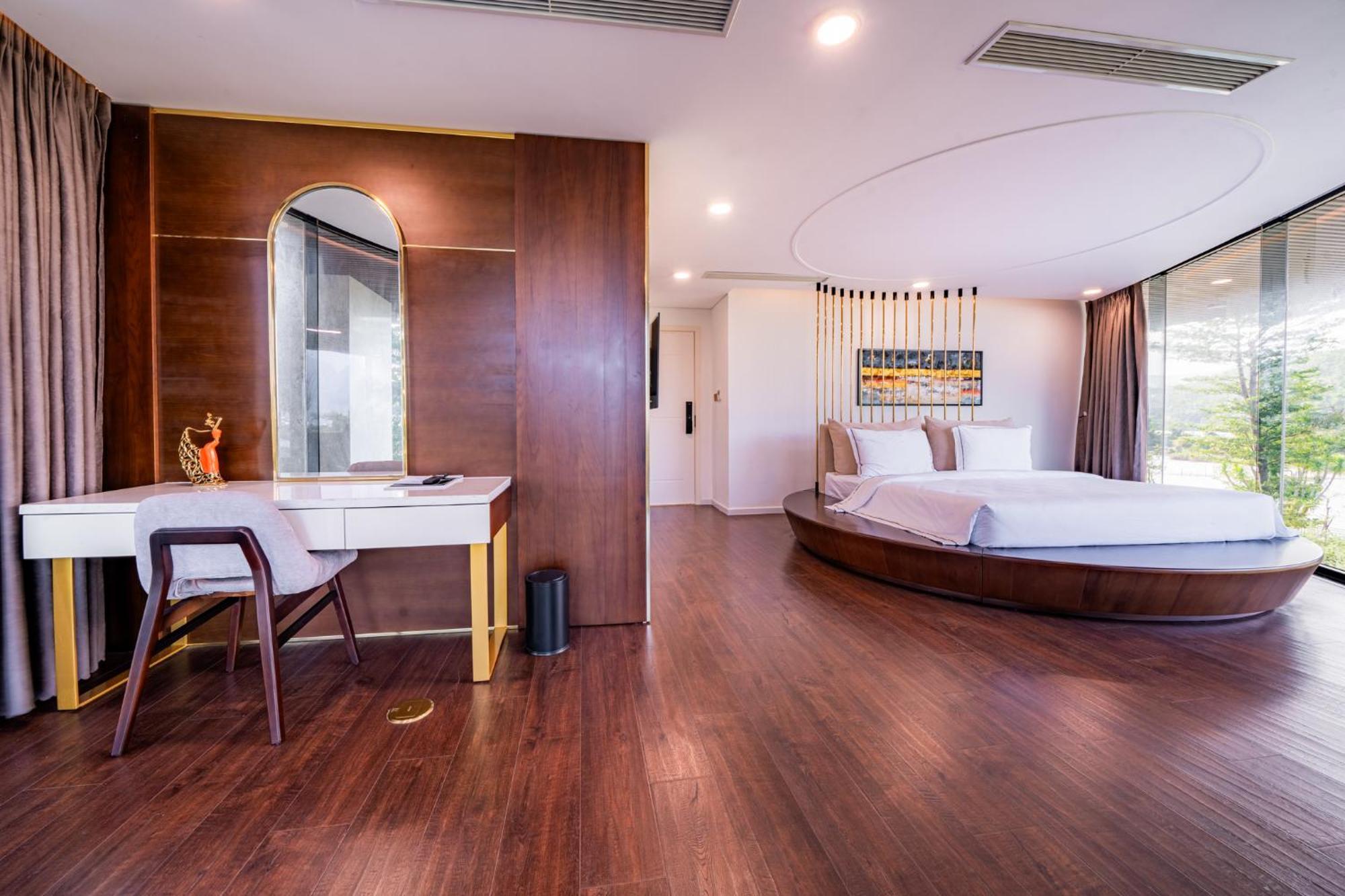 Cami Riverside Resort ダナン市 エクステリア 写真