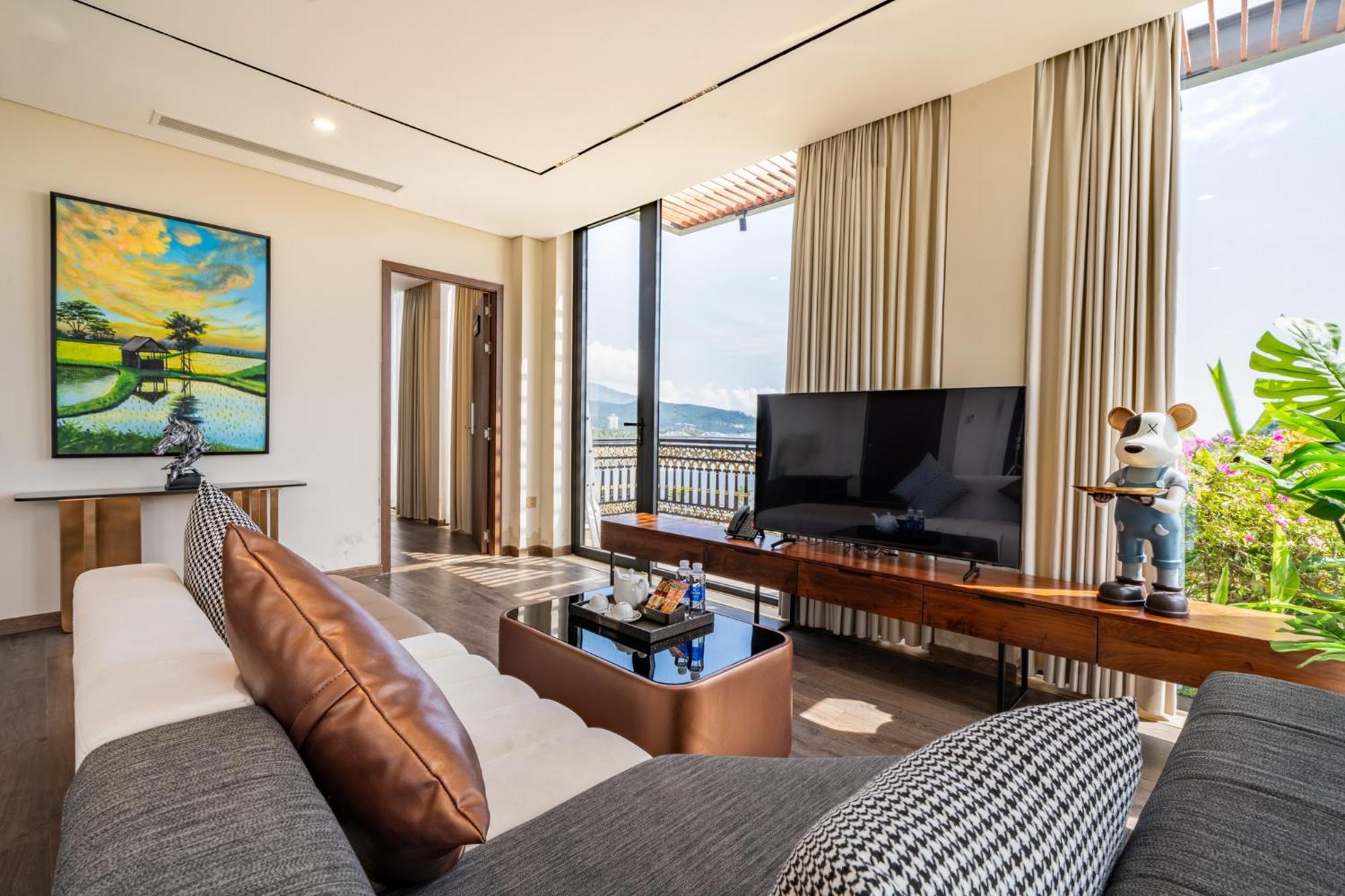Cami Riverside Resort ダナン市 エクステリア 写真