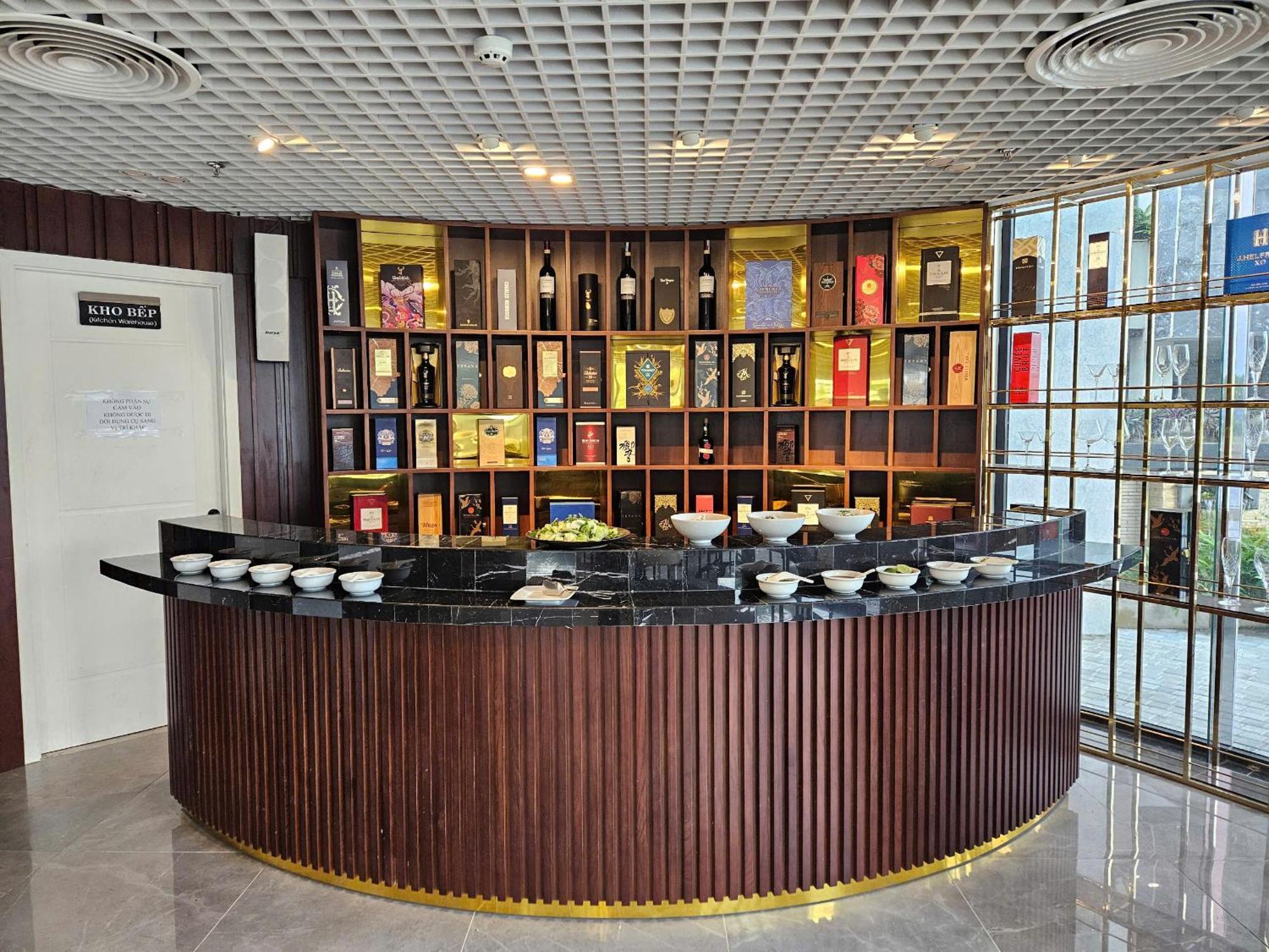 Cami Riverside Resort ダナン市 エクステリア 写真
